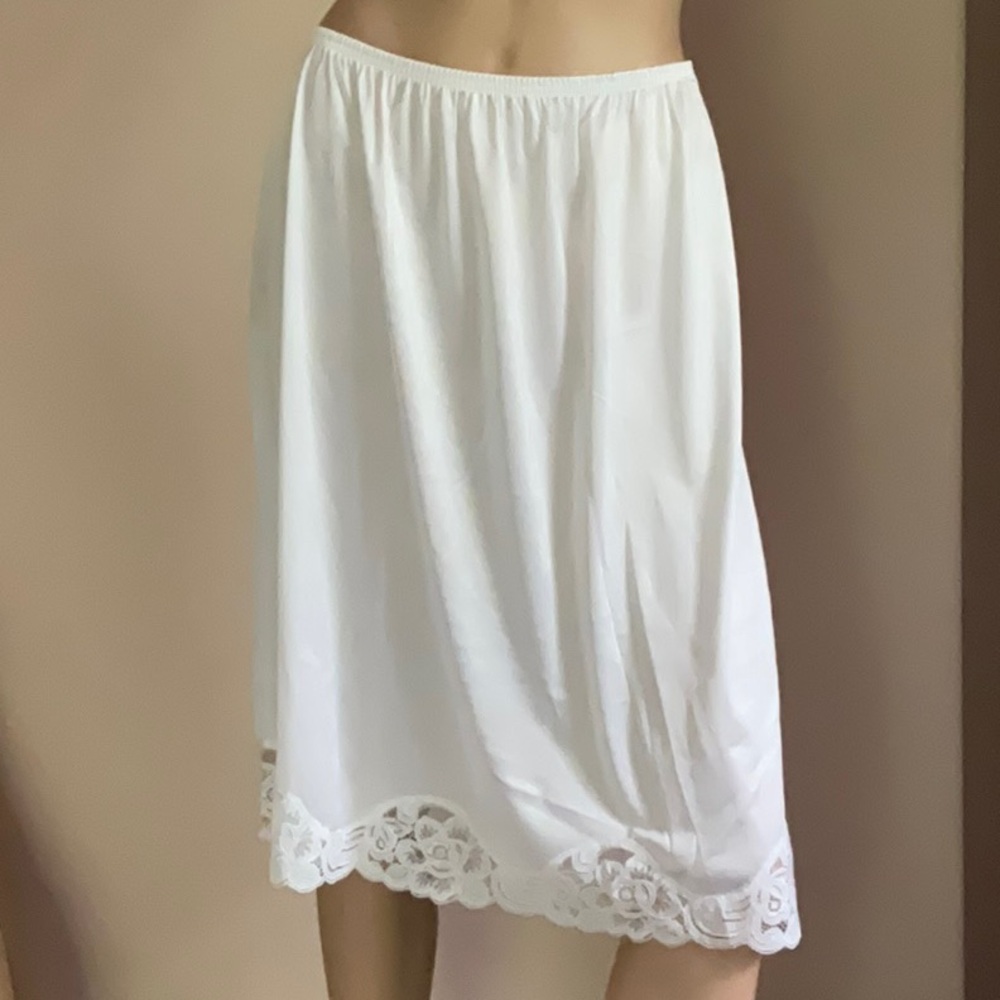 Vintage Vanity Fair White Lace Half Slip 24”